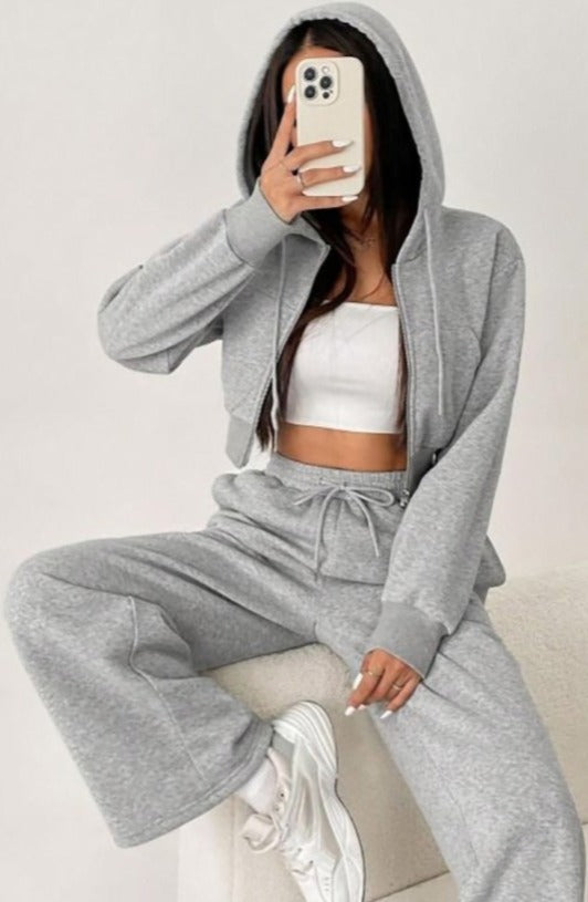 Grey cropped hoodie and jogger set