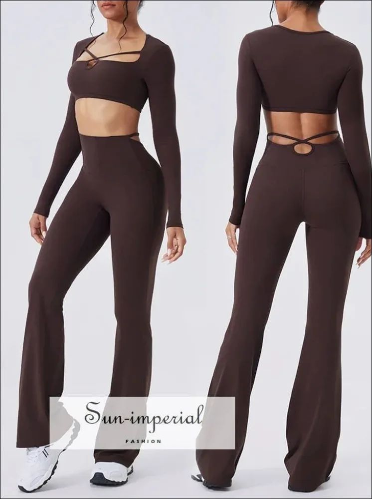 Long sleeve fitted activewear set with high-waist leggings